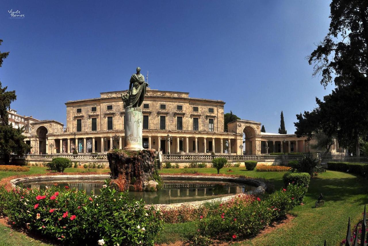 Palazzo Luxury Suite - View To Liston Square & Old Fortress Of Corfu Old Town المظهر الخارجي الصورة