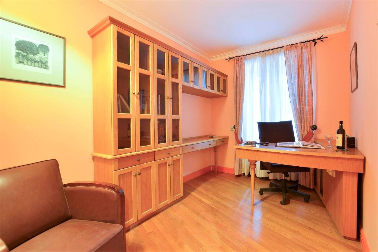 Palazzo Luxury Suite - View To Liston Square & Old Fortress Of Corfu Old Town المظهر الخارجي الصورة