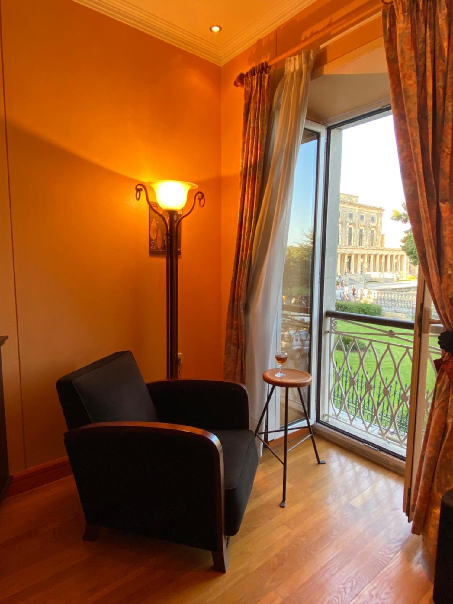 Palazzo Luxury Suite - View To Liston Square & Old Fortress Of Corfu Old Town المظهر الخارجي الصورة