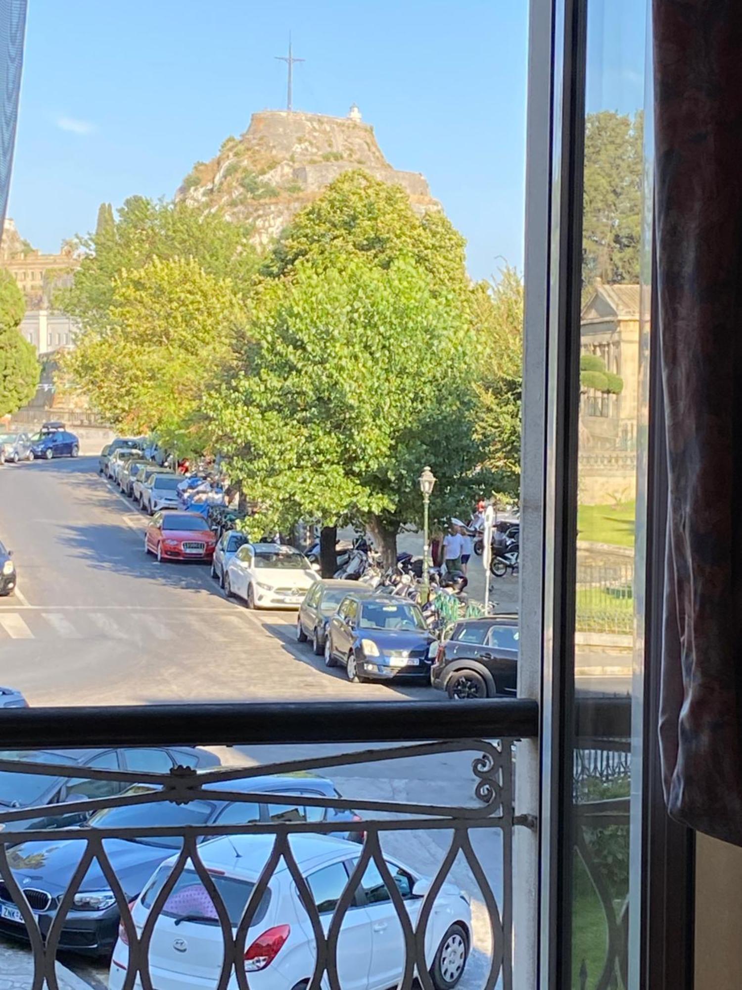 Palazzo Luxury Suite - View To Liston Square & Old Fortress Of Corfu Old Town المظهر الخارجي الصورة