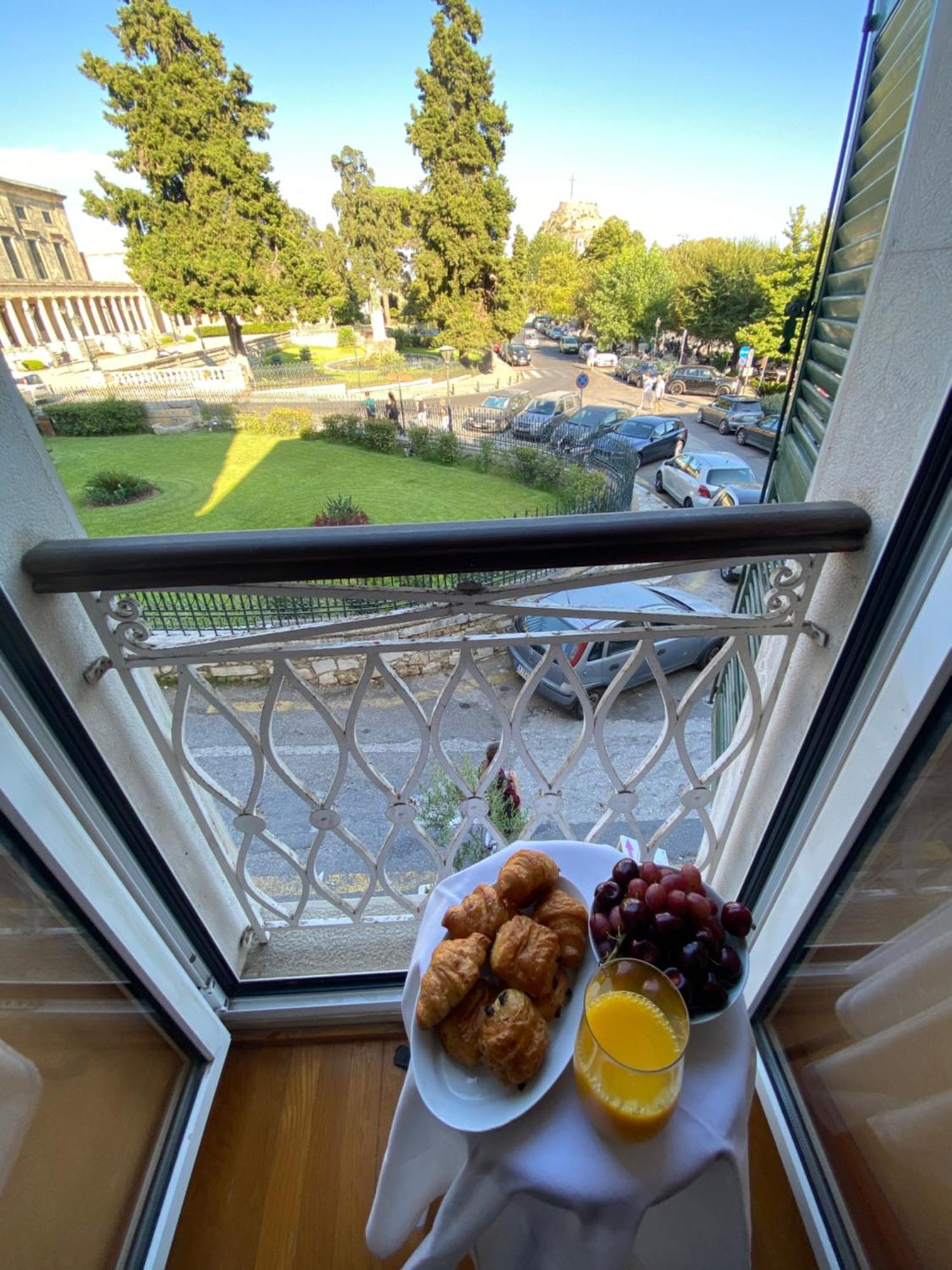 Palazzo Luxury Suite - View To Liston Square & Old Fortress Of Corfu Old Town المظهر الخارجي الصورة